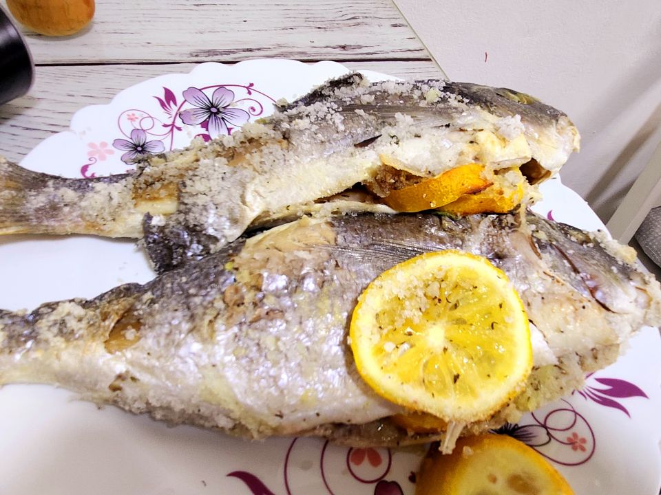 Peste pe sare la cuptor - Farfuria cu Gust - Retete culinare din ...